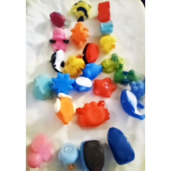 Assorted Kids Bath Time Toys Animal Vehicle Shapes 25 Pcs Soft Rubber Bath Play - Picture 8 of 9
